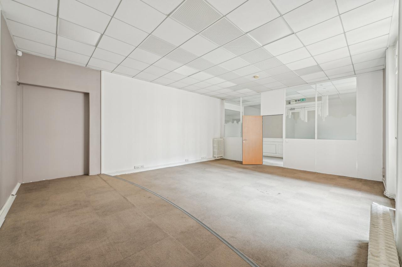Bureau Paris 330m² Location bureau Paris OLBUR2426182 7